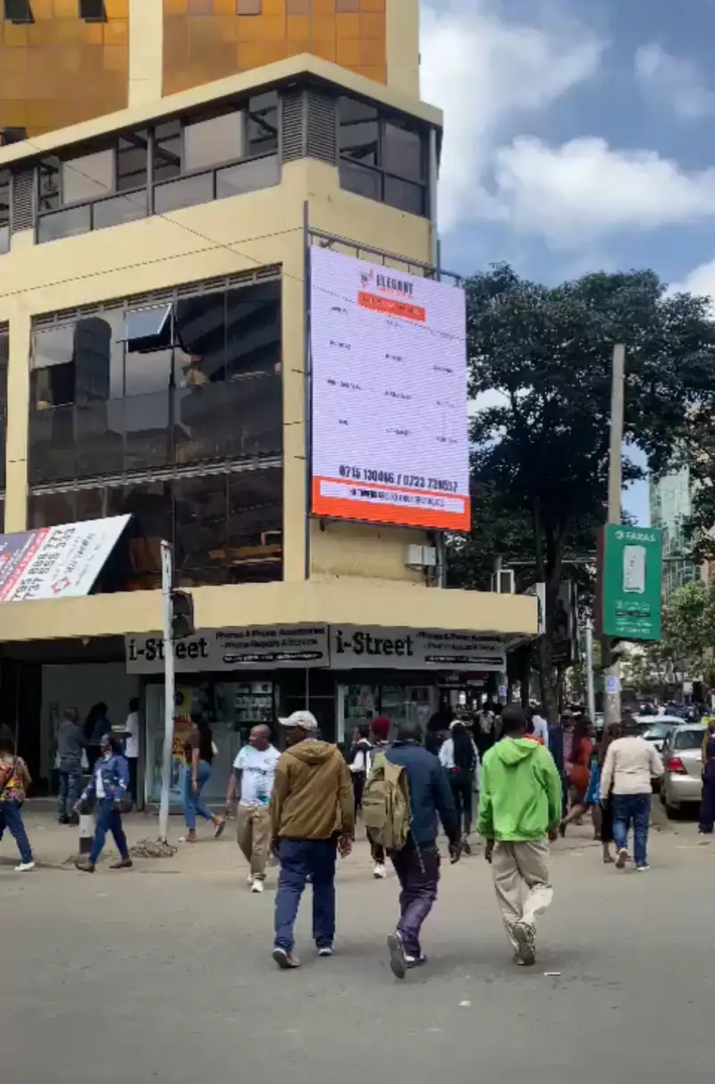 L4.8X, Outdoor Screen in Nairobi, Kenya