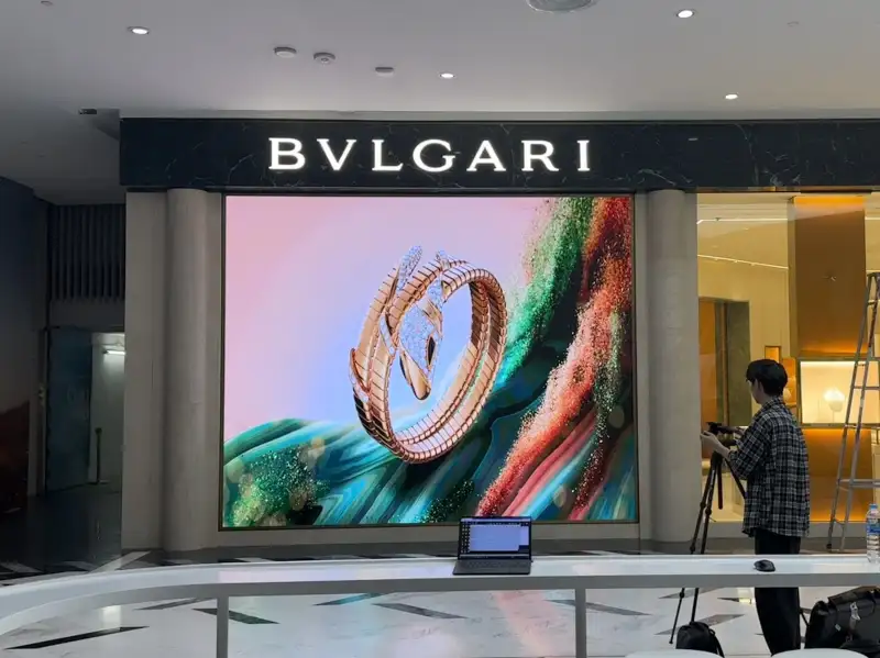 LMini1.2, BVL Central Floresta Phuket, Thailand