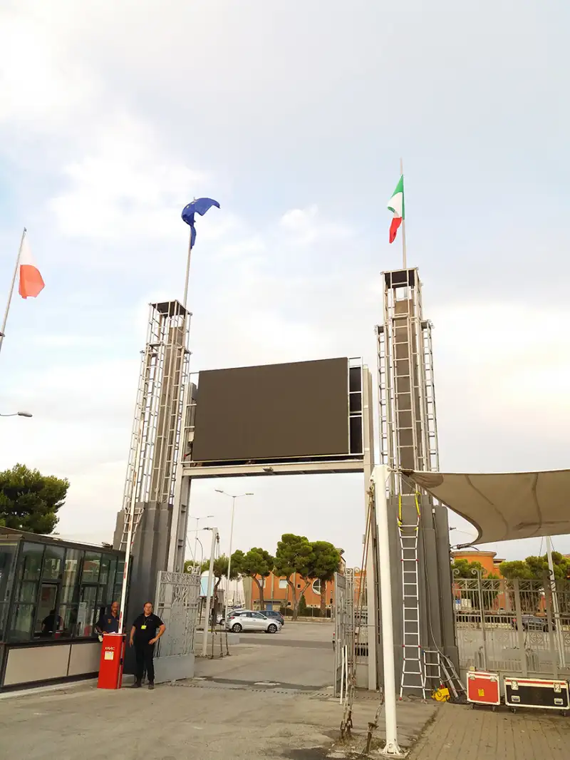 Napoli Advertising