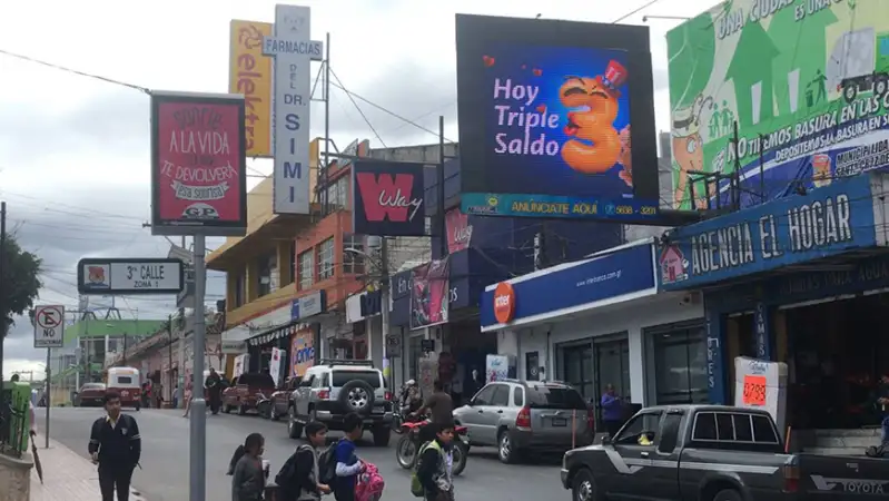 Street Advertise Screens