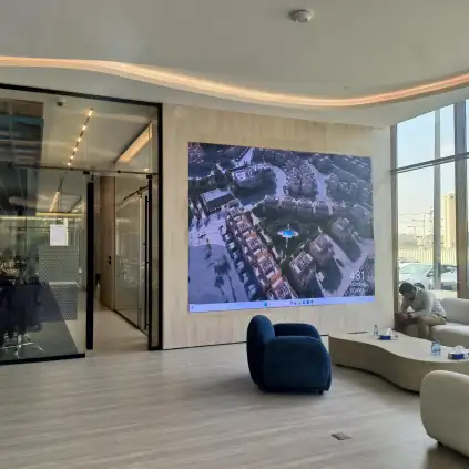 LMiniP1.5, Corporate Lobby, Saudi Arabia