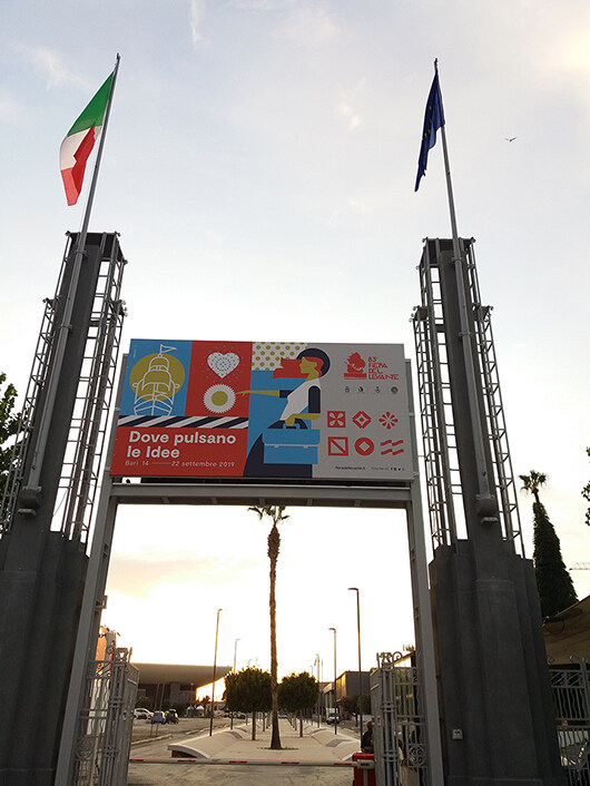 Napoli  Advertising